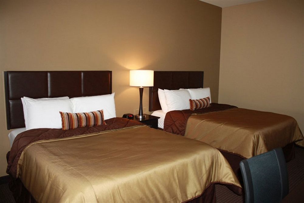 Parkwood Inn & Suites Manhattan Exterior foto
